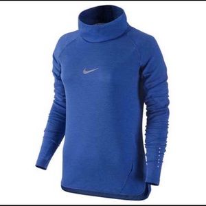 Nike Aeroreact Pullover NWT
